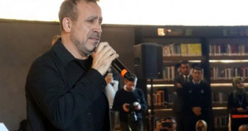 Haluk Levent Konser Vermek İçin Medikal Cihaz Şartını Öne Sürdü