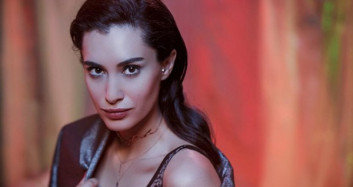 Hande Doğandemir, Sosyal Medyadan Kendisine Gelen Soruları Yanıtladı