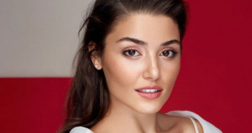 Hande Erçel’den Karantina Sporu