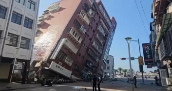 Herkes panik oldu! 7.4 büyüklüğünde deprem meydana geldi, tsunami için alarm verildi!