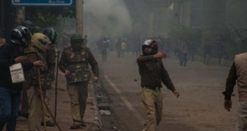 Hindistan'da Vatandaşlık Protestoları