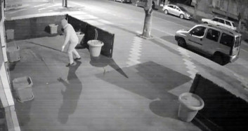 Evdeki Gizli Kameralara Yansımış Garip Görüntüler