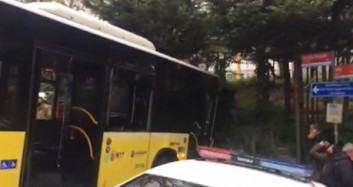 İETT Otobüsünde Çıkan Yangın Kameralara Böyle Yansıdı