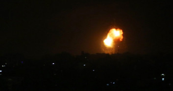 İsrail Bombardımanı Altındaki Çocuklar