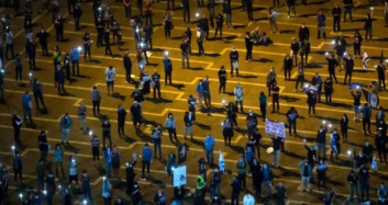 İsrail Başbakanı Netahyahu'ya Yönelik Sosyal Mesafeli Protesto