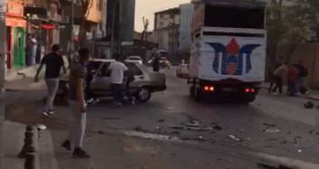 İstanbul’da Drift Yapan Magandalar Yayaları Ezmeye Çalıştı
