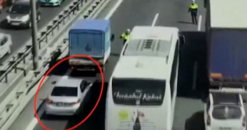 İstanbul'da Emniyet Şeridini İhlal Eden Sürücü Yakalandı