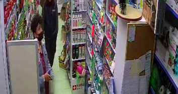 İstanbul'daki Müşteri Alışveriş Sonrasında Hırsızlık Yaptı