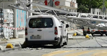İtfaiye Merdiveni Kırılınca Ortaya Panik Dolu Anlar Çıktı! Can Kaybı Var