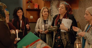 Şennur Türbeden Para Kazanıyor