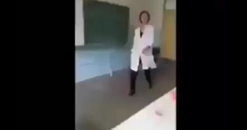 Liseliler Hocasına Şaka Yaptı!