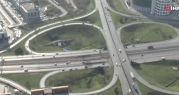 İstanbul'da Kısıtlama Saatlerinde Eşsiz Görüntü