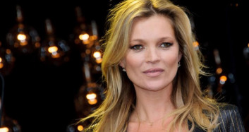 Efsane Kadın Kate Moss Öyle Bir Halde Yakalandı ki!