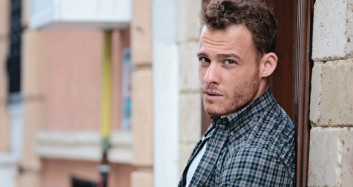 Kerem Bürsin Omurgasını Kırmasıyla İlgili Açıklama Yaptı