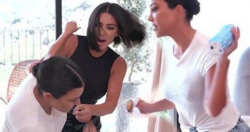 Kim Kardashian ve Kourtney Kardashian Kavga Etti!