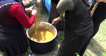 Kısırlığı Bitiren Formül Geldi! Artvin’de Emekçi Kadınların Doğal Karışımı Takdir Topladı