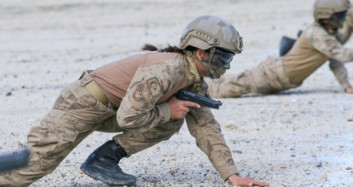 Türkiye'nin İlk Kadın Komando Astsubayları