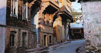Komşuları Eski Evleri Yüzünden Yaşlı Çifte Güldü, Ancak İçini Görünce Gözlerine İnanamadılar!