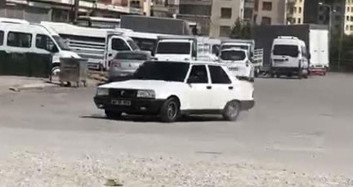 Konya’da Sokağa Çıkma Kısıtlamasını İhlal Edip Drift Yaptı
