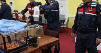 İzmir'de Kumar Opersyonu