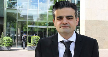 İsrail Güçleri Kudüs'te Türk Kökenli Milletvekilini Gözaltına Aldı