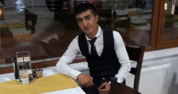Lokantada Cinnet Geçirip Müşterilere Saldırmıştı!