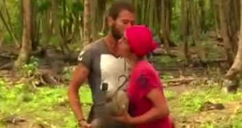 Survivor'da Adem ve Sabriye Aşk mı Yaşıyor?