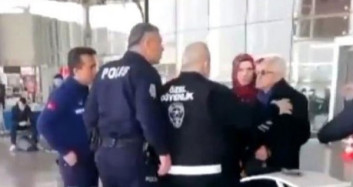 Manisa'da Yaşlı Vatandaşa Davranışı Tepki Çeken Polis İçin Açıklama