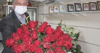 Mersin'de Gül Fiyatları Rekor Kırdı!