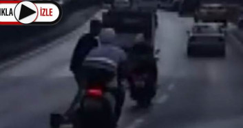 Elektrikli Scooter ve Motosiklet Çarpıştı