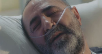 Ali'nin Babası Ölüyor
