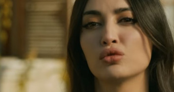 Müjgan Züleyha'ya İftira Atıyor