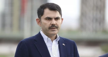 Murat Kurum’dan şok hamle: Canlı yayında tüm mal varlığını açıkladı!