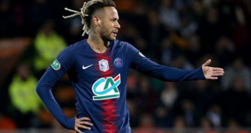 Neymar Şekilden Şekile Girdi, Kahkahalar Havada Uçuştu!