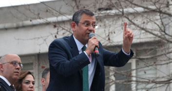 Özgür Özel'e İzmir şoku: Mitingine ilgi göstermediler