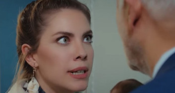 Yıldız Evden Ayrıldı