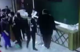 Kovid-19'dan Ölen Kişinin Yakınları Dehşet Saçtı