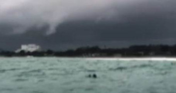 Boğulma Tehlikesi Geçiren Balıkçının Kurtarıldığı Anlar