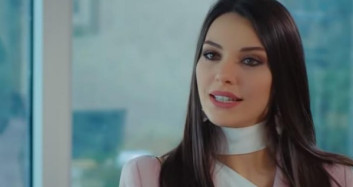 Şahika ve Ender Leyla'nın İşini Bitirir
