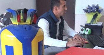Sigarayı Bıraktı 2 Araba 1 Motosiklet Aldı