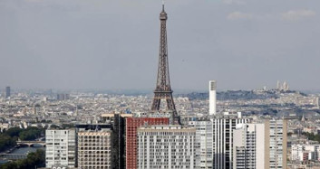 Paris'te Süpersonik Patlama!