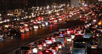 İstanbul'da Trafik Felç Oldu