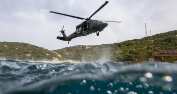 TSK‘nın Seçkin Komandoları Zorlu Eğitimi ile Görenleri Hayran Bıraktı