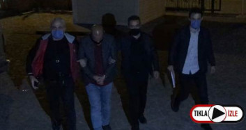 Boşandığı Karısını Silahla Öldürdü