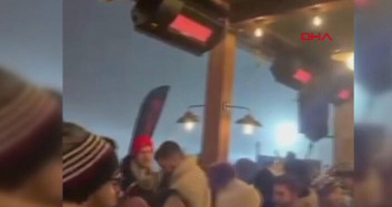 Uludağ'da Tatilciler Koronavirüs Yokmuş Gibi Eğlendi