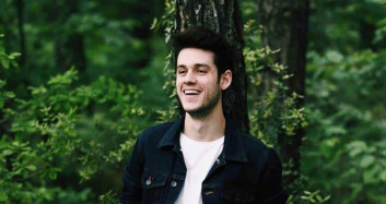 Ünlü YouTuber Orkun Işıtmak Kreşte Çektiği Video İle Büyük Tepki Çekti