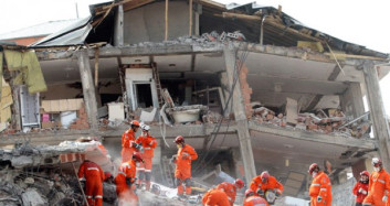 Bakan Kurum'un Van'da Kalıcı Konutlar İçin Çalışma Açıklaması