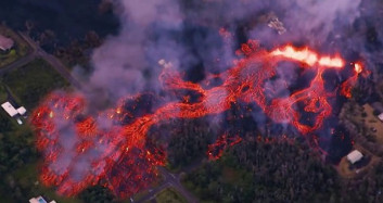 Hawaii'de Volkan'dan Çıkan Lav Görüntüleri