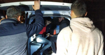 Yakayı Ele Veren Hırsızın Savunması Dikkat Çekti: Beni Biliyorsunuz Komiserim