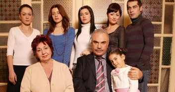 Yaprak Dökümü'yle hafızalara kazınan ünlü oyuncu ölümden döndü!